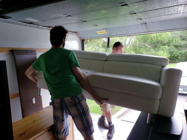 Loading-And-Unloading-Truck--in-Alleyton-Texas-loading-and-unloading-truck-alleyton-texas.jpg-image